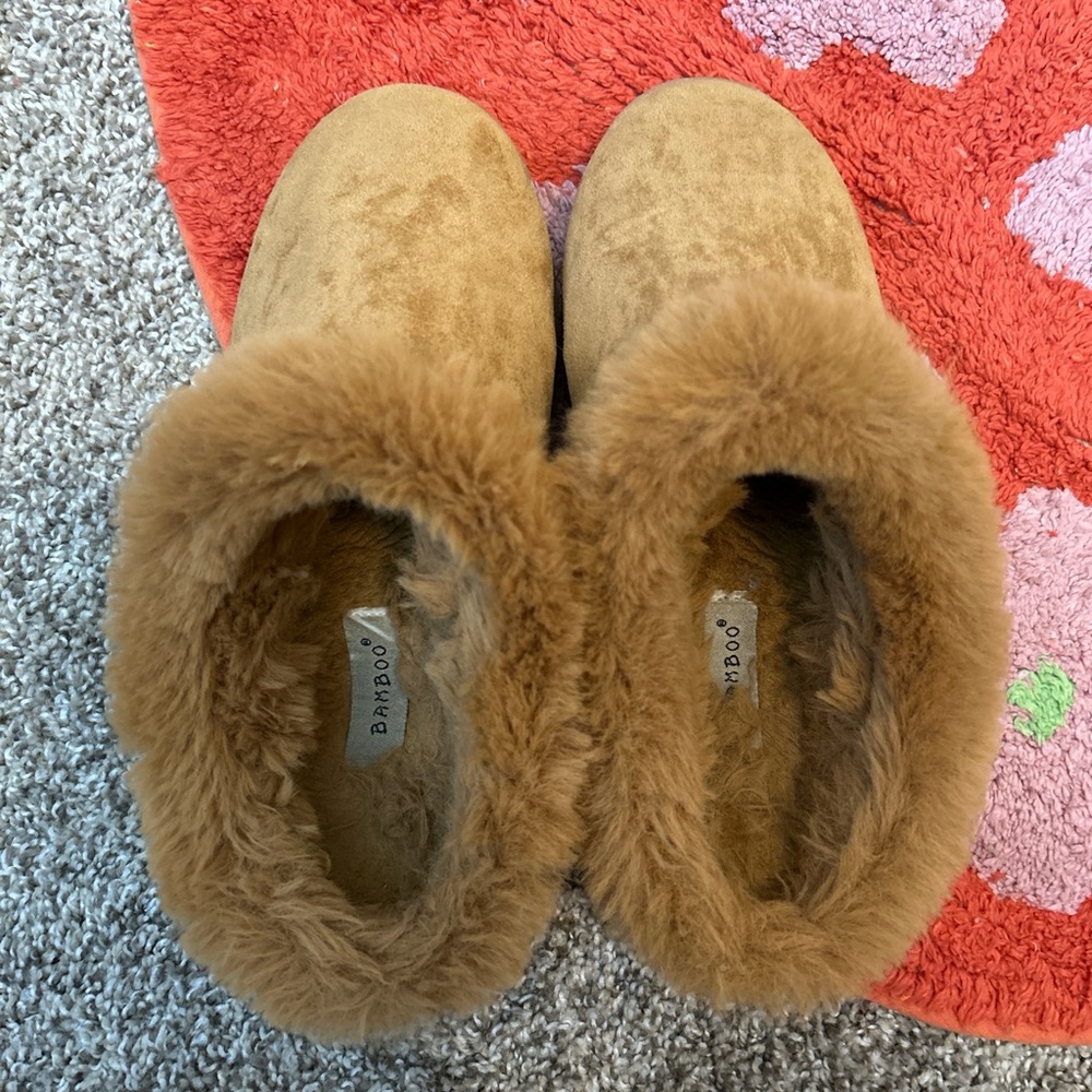 BAMBOO Tan Faux Fur Slippers